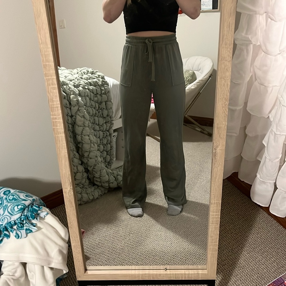 Altar’d State pants, size medium, green